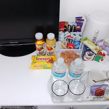 Bed And Breakfast Double Room Chester City Centre, Free Parking ภายนอก รูปภาพ
